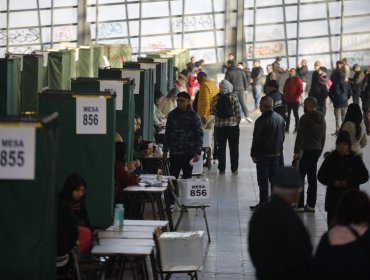 Padrón extranjero aumentó 31%: Habilitados para votar en Plebiscito Constitucional pasaron de 514 mil el 2022 a 676 mil el 2023