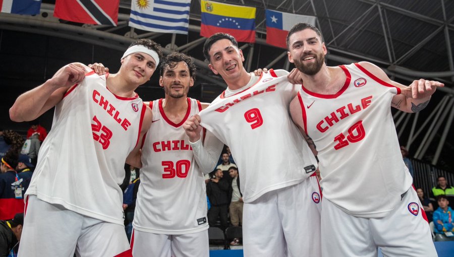 Chile se quedó con la plata en el básquetbol 3x3 tras perder la final ante EE.UU. en Santiago 2023