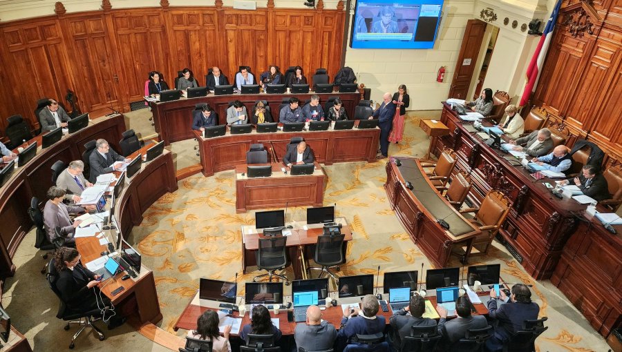 Con votos oficialistas: Subcomisión Mixta de Presupuestos rechaza de forma unánime partida de Salud