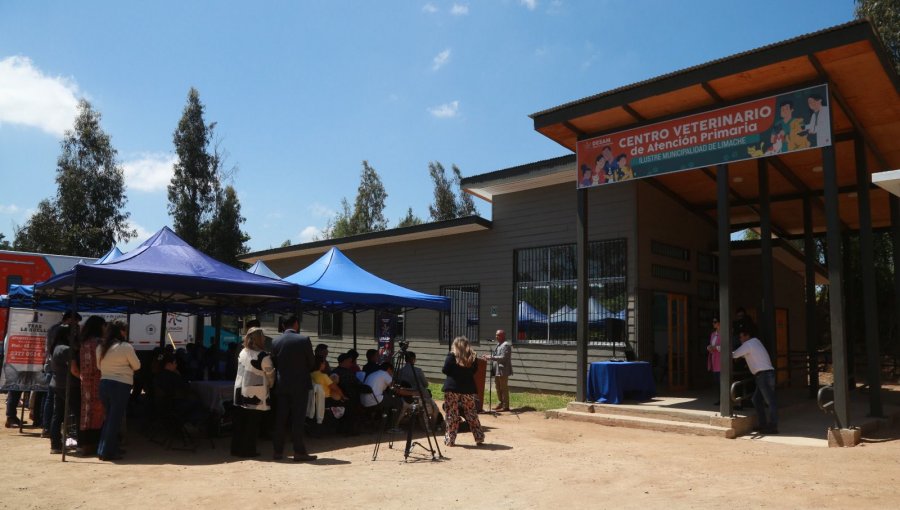 Limache inaugura moderno Centro Veterinario: inmueble cuenta con pabellón quirúrgico y salas de atención para perros y gatos