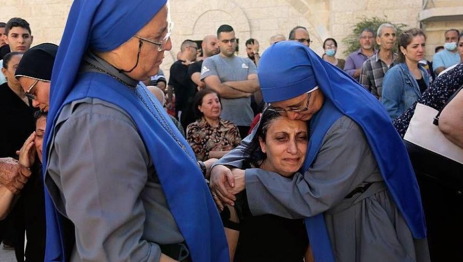 "No vamos a abandonar a nuestra gente": Las monjas peruanas que no quieren irse de Gaza a pesar de los bombardeos