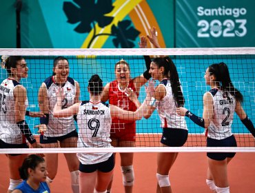 Histórico quinto lugar de Chile en voleibol femenino tras vencer a Colombia