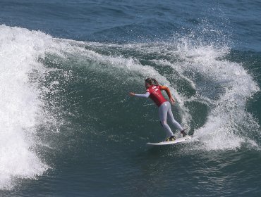 Surf: Estela López avanza y mantiene firmes sus aspiraciones de conseguir una medalla