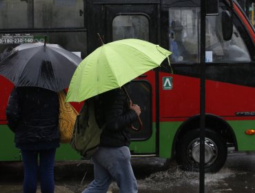 Bajas temperaturas y lluvias se esperan este fin de semana largo en la zona costera de la región de Valparaíso