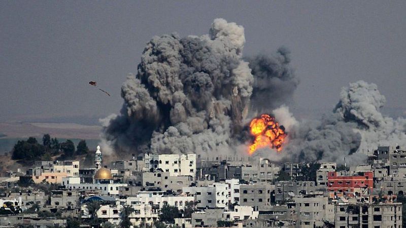 Gaza actualiza las cifras y confirma más de 7.300 palestinos muertos, incluyendo 3.000 niños, por bombardeos