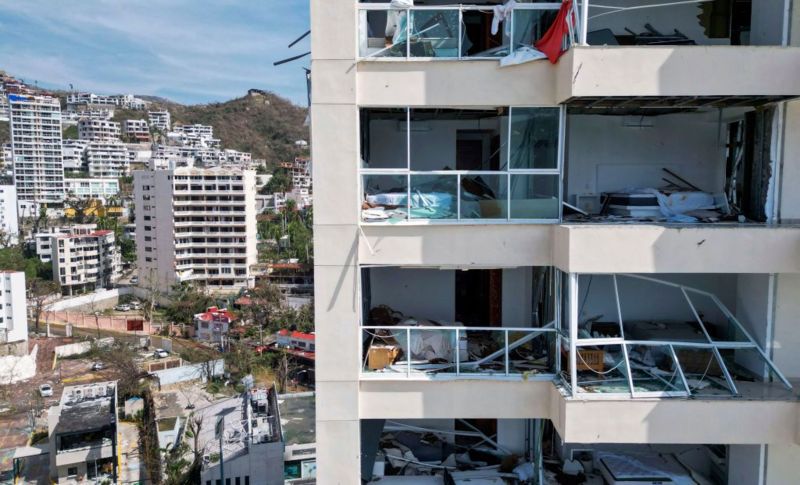 Huracán Otis deja al menos 27 muertos y grandes destrozos a su paso por el estado de Guerrero y la ciudad de Acapulco en México