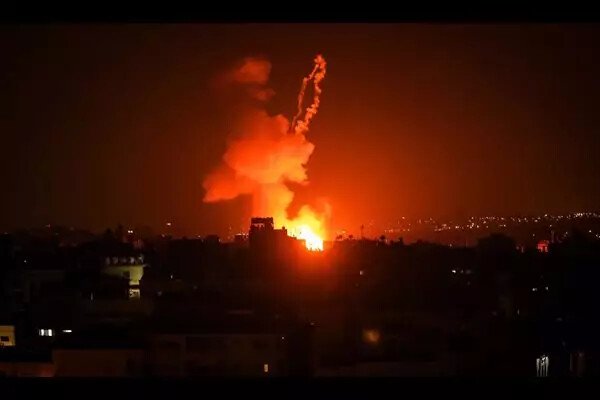 Israel bombardea 150 objetivos de Hamás en ola de ataques nocturnos a Gaza