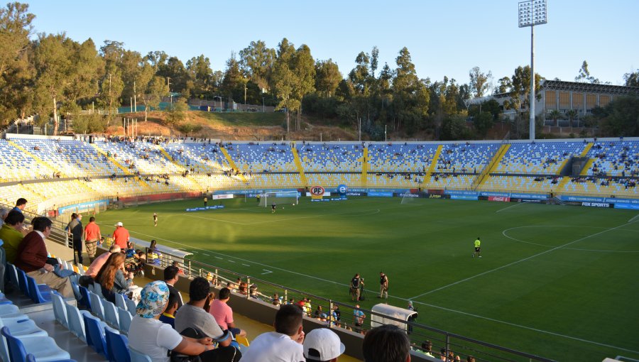 Grave denuncia en Santiago 2023: Piden investigación por incumplimiento de normas laborales en Estadio Sausalito de Viña del Mar