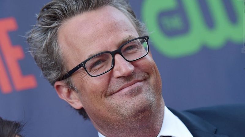 Muere a los 54 años Matthew Perry, el icónico Chandler Bing de la serie "Friends"