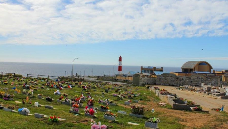 Cementerio de Playa Ancha en Valparaíso se prepara para recibir a más de 40 mil personas en el marco del Día de Todos los Santos