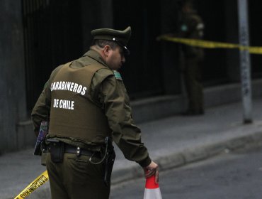 Balean a ciudadano chino para robarle afuera de un banco en Estación Central