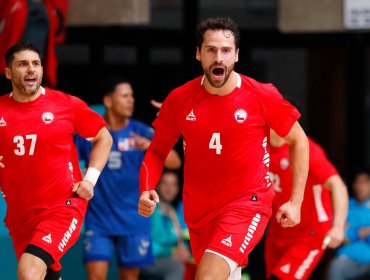 Chile se estrenó con un triunfo ante R. Dominicana en el balonmano masculino de Santiago 2023