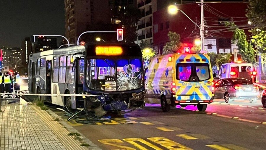 Trabajadora de los Juegos Panamericanos muere atropellada en bicicleta por bus del Transantiago en Vicuña Mackenna