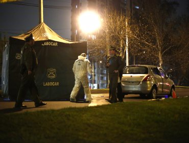 Argentino fue asesinado de un balazo en el Parque Forestal de Santiago: banda extranjera lo asaltó a bordo de bicicletas