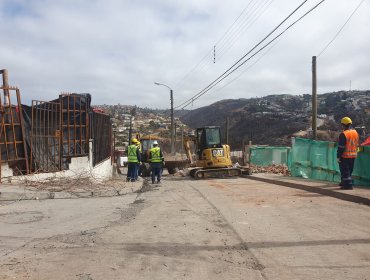 Publican licitación para mejorar el alumbrado público en sectores afectados por megaincendio de diciembre de 2022 en Viña