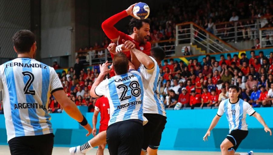 Chile jugará por el bronce en el balonmano tras caer en semis ante Argentina en Santiago 2023