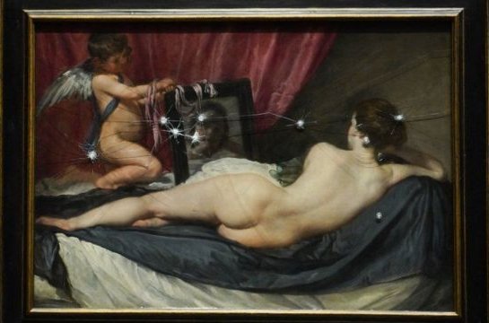 Activistas climáticos vandalizaron a martillazos “La Venus del Espejo” de Diego Velázquez en Londres