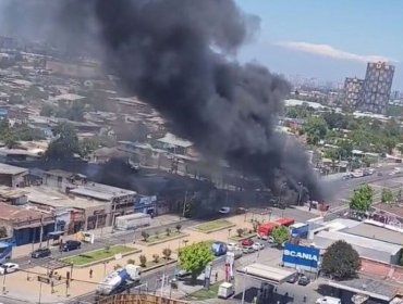 Una persona perdió la vida tras colisión múltiple en el túnel de la autopista General Velásquez: un vehículo se incendió