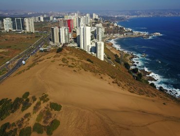 Contraloría ordena auditoría al Municipio de Concón y a la Seremi del Medio Ambiente por eventual desprotección del Campo Dunar