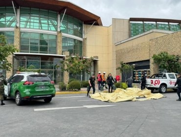 Tres centros comerciales en Concepción fueron evacuados tras detonaciones: al menos a siete personas lesionadas