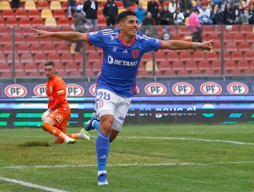 Universidad de Chile se impuso a una irreconocible Universidad Católica y se quedó con el clásico universitario