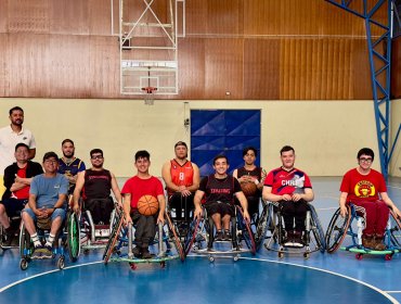 Promesas del básquetbol en silla de ruedas: Superando desafíos y alcanzando logros