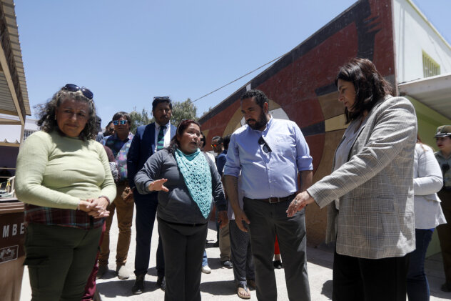 Ministro de Educación tuvo intenso despliegue en Atacama por crisis de los SLEP