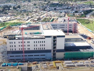 Advierten que millonaria deuda del SSVQ e incertidumbre por obra en calle El Abanderado podrían paralizar el Hospital Marga Marga