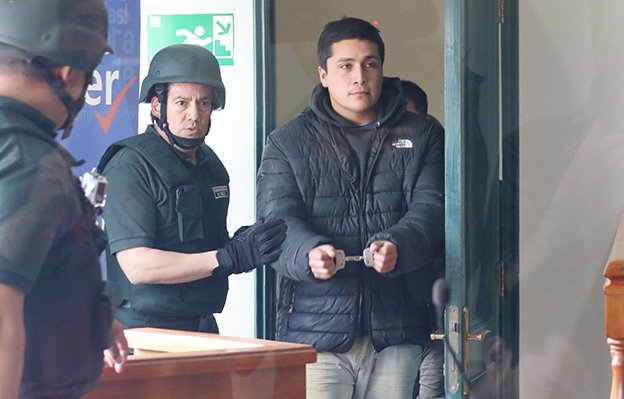 Condenan a hijo de Héctor Llaitul y otros tres imputados a 15 años de cárcel por homicidios frustrados y quema de camión
