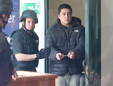 Condenan a hijo de Héctor Llaitul y otros tres imputados a 15 años de cárcel por homicidios frustrados y quema de camión