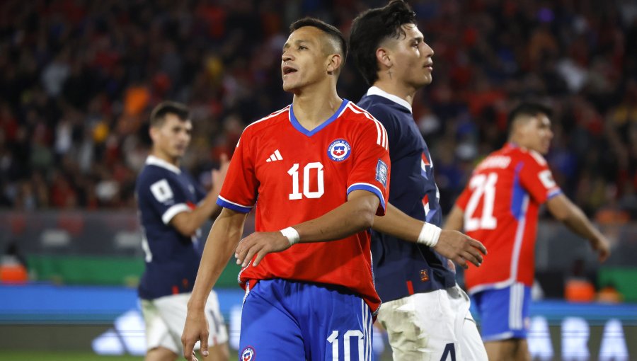 Chile desaprovechó la superioridad numérica y empató en un deslucido partido ante Paraguay