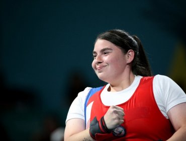 Camila Campos consiguió el sexto oro para Chile en la categoría -55 kg del para powerlifting de Santiago 2023