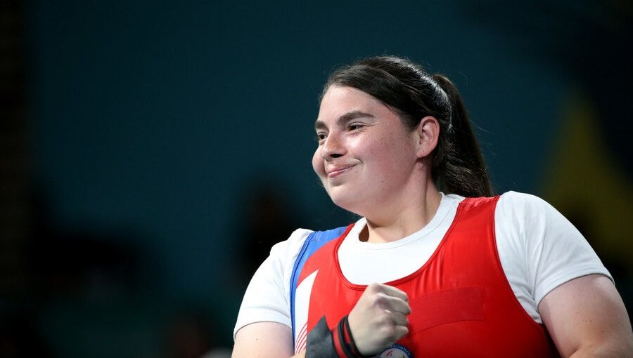 Camila Campos consiguió el sexto oro para Chile en la categoría -55 kg del para powerlifting de Santiago 2023