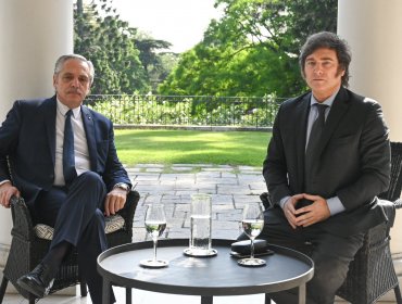 Primera reunión entre Javier Milei y Alberto Fernández para concretar la transición