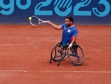 Francisco Cayulef gana a rival canadiense y va por las medallas en el tenis en silla de ruedas