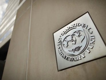 FMI dice que los desequilibrios económicos postpandemia en Chile "se han corregido", pero advierte que hay riesgos que persisten