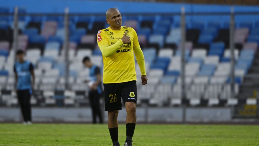 Humberto "Chupete" Suazo extendió su vínculo con San Luis de Quillota hasta fines de la temporada 2024