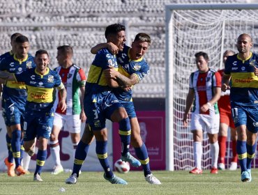 Everton derrotó a Palestino y se acercó a zona de clasificación a la Copa Libertadores