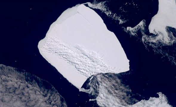 El colosal iceberg antártico más alto que el Empire State que comenzó a moverse 30 años después de haberse formado