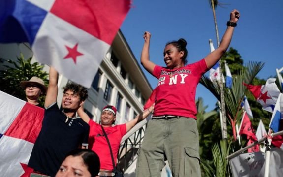 Declaran inconstitucional el millonario contrato minero que desató masivas protestas en Panamá