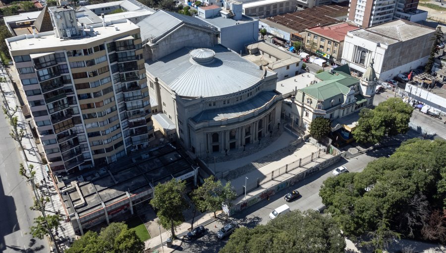 Anuncian cortes de calle y desvíos de tránsito por la ceremonia de reapertura del Teatro Municipal de Viña del Mar