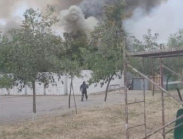 Dos personas mueren en incendio que afectó a la Escuela de Formación de Carabineros
