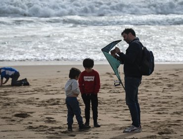 Bienes Nacionales activa campaña de accesos libres a las playas en todo el país