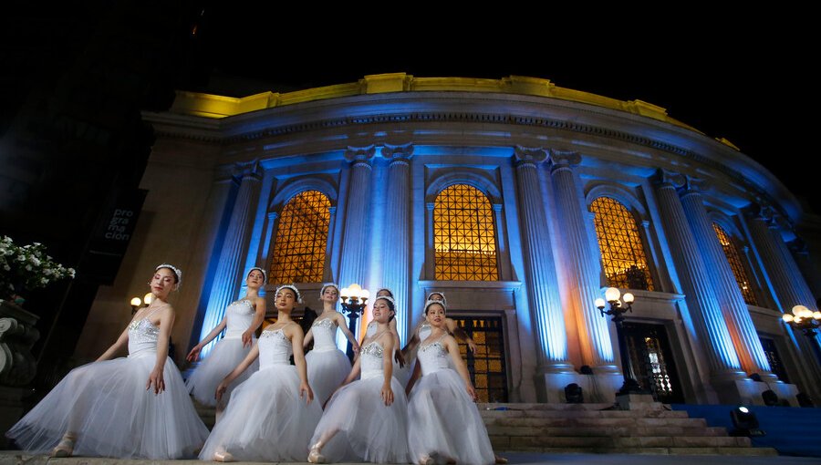 Teatro Municipal de Viña del Mar reabre sus puertas tras 14 años de reconstrucción