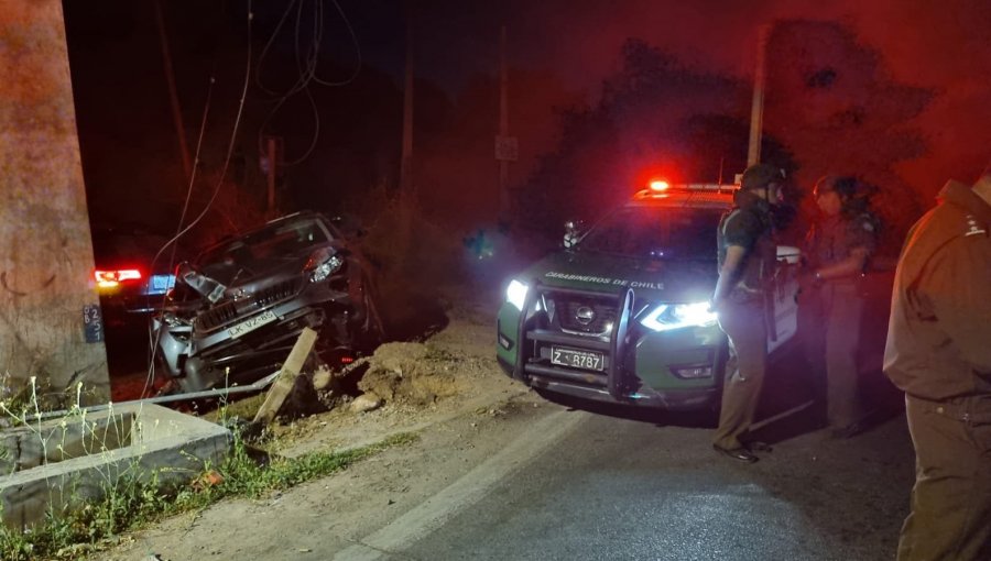 Carabineros frustra robo a bodegas en San Bernardo: Turba disparó y quemó automóviles