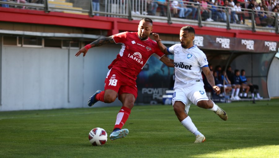 Huachipato derrotó sobre la hora a Ñublense y mantuvo viva la ilusión del título