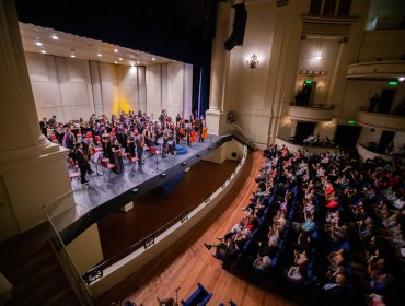 Orquesta Sinfónica Regional Juvenil de Valparaíso culmina trabajo anual en el Teatro Municipal de Viña del Mar