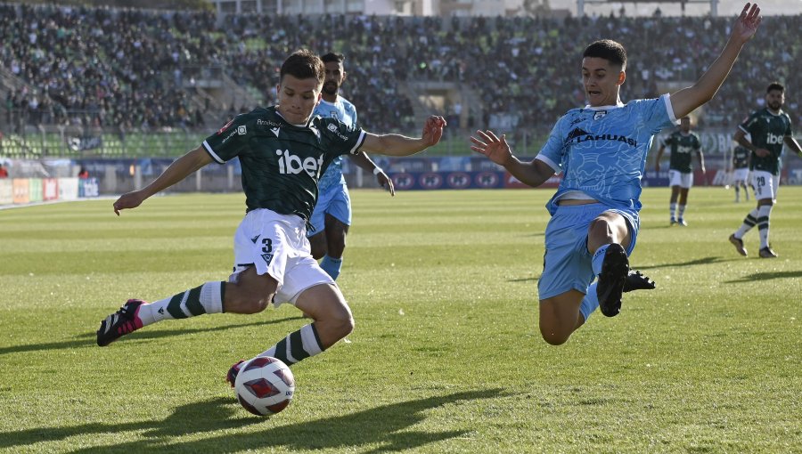 S. Wanderers e Iquique animaron un intenso empate y dejaron abierta la llave por el ascenso