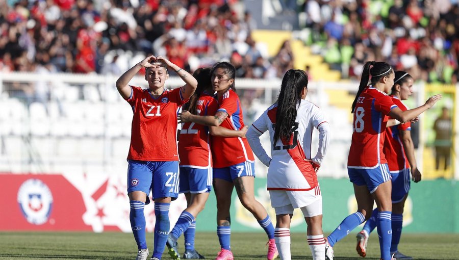 La Roja tuvo un aplastante cierre de año al golear a Perú en amistoso en La Cisterna