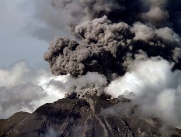 Ascienden a 22 los alpinistas muertos por erupción de volcán Merapi en Indonesia